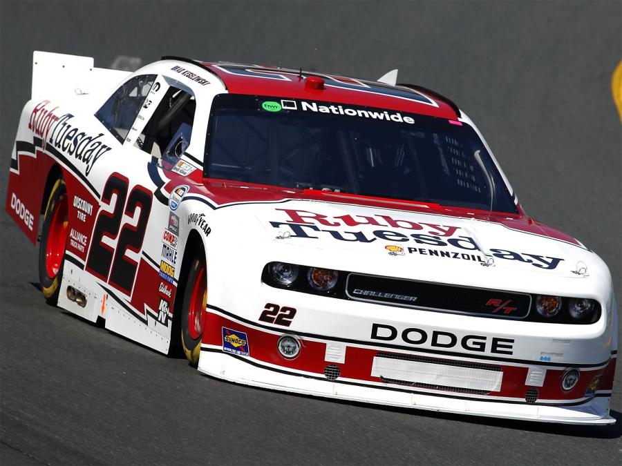  Dodge Challenger R/T NASCAR Nationwide Series Race Car 2010 года  (фото 6 из 12)